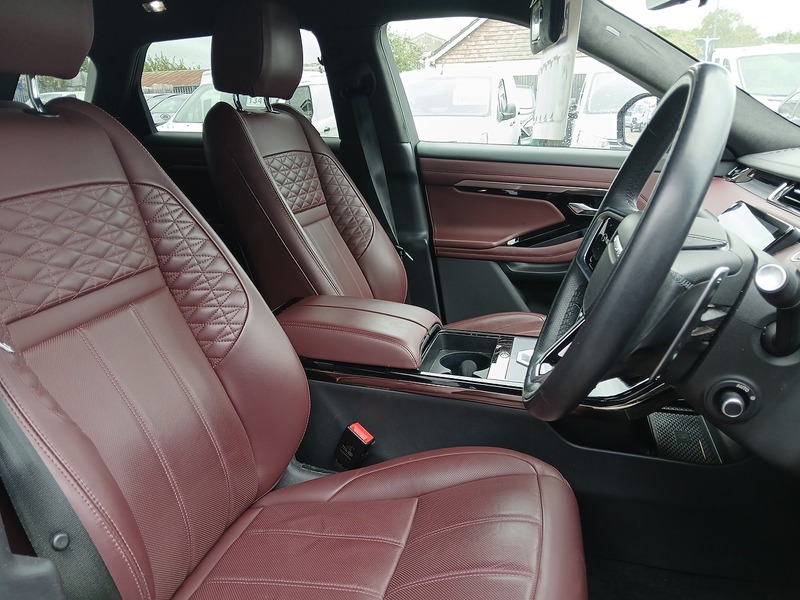 Land Rover Range Rover Evoque P300e Autobiography - U3657