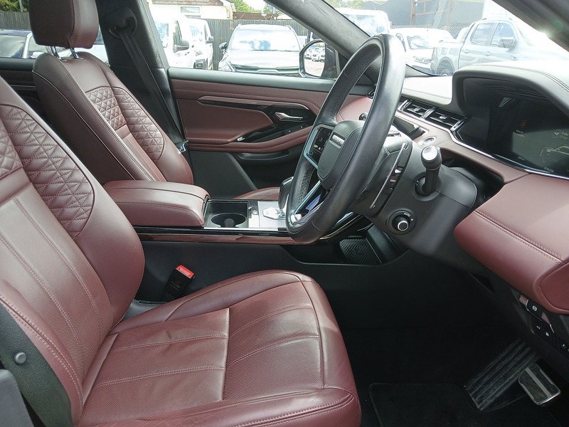 Land Rover Range Rover Evoque P300e Autobiography - U3657