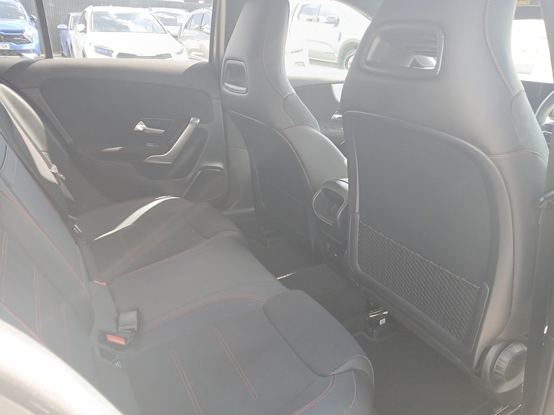 Mercedes-Benz A Class A180h MHEV AMG Line - U3678