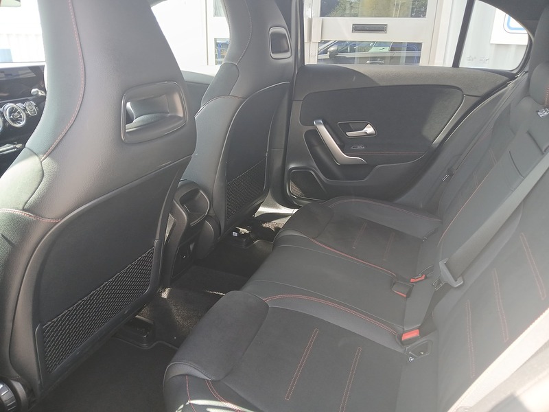 Mercedes-Benz A Class A180h MHEV AMG Line - U3678