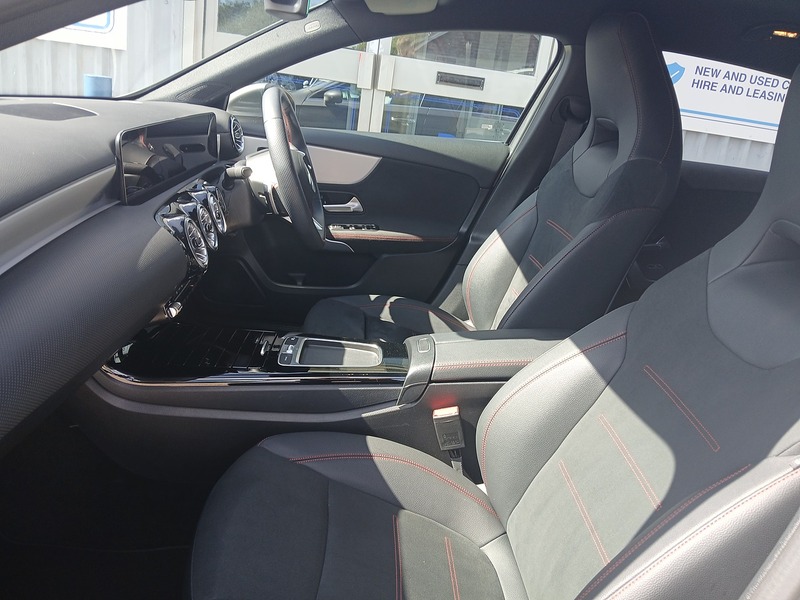 Mercedes-Benz A Class A180h MHEV AMG Line - U3678