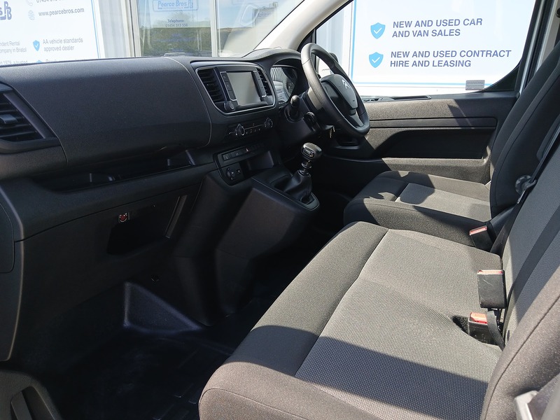 Citroen Dispatch BlueHDi 1400 Enterprise Edition M - U3680