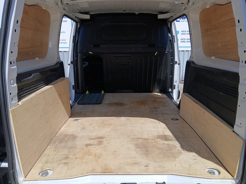 Peugeot Partner BlueHDi 950 Professional Premium + - U3684