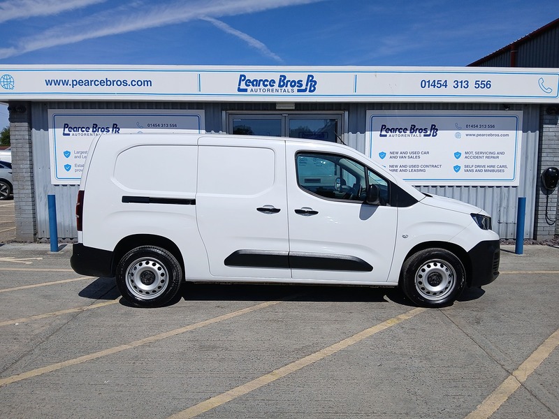 Peugeot Partner BlueHDi 950 Professional Premium + - U3684