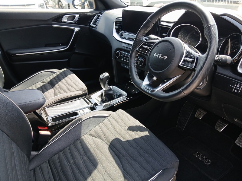 Kia ProCeed T-GDi GT-Line - U3692