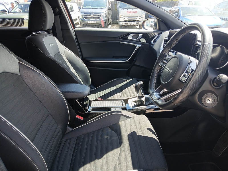 Kia ProCeed T-GDi GT-Line - U3698