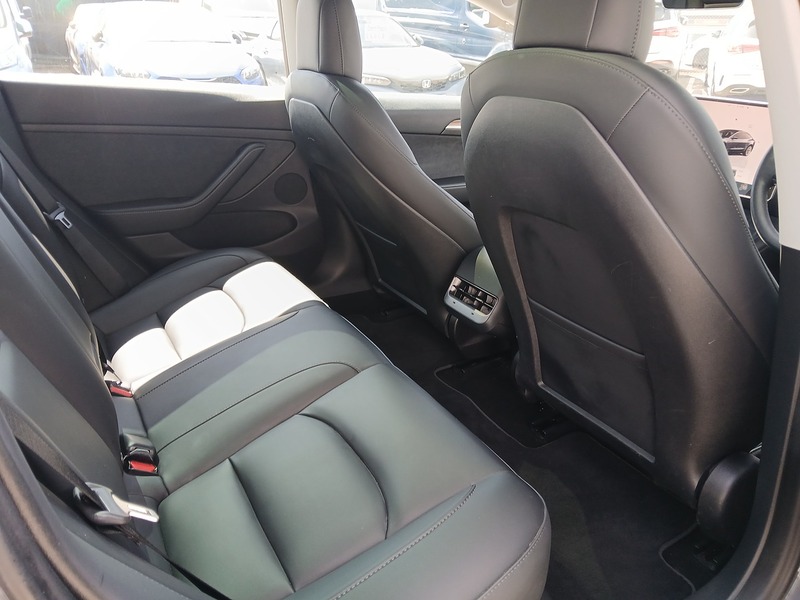 Tesla Model 3 Rear Wheel Drive - U3701