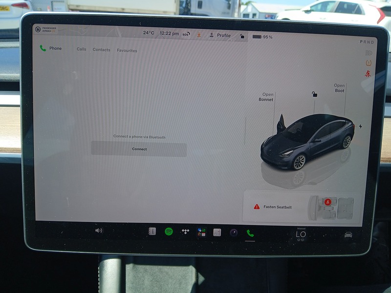 Tesla Model 3 Rear Wheel Drive - U3701
