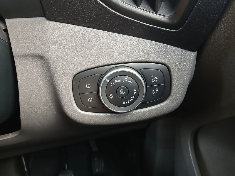 Ford Transit Connect 250 EcoBlue Limited - U3708