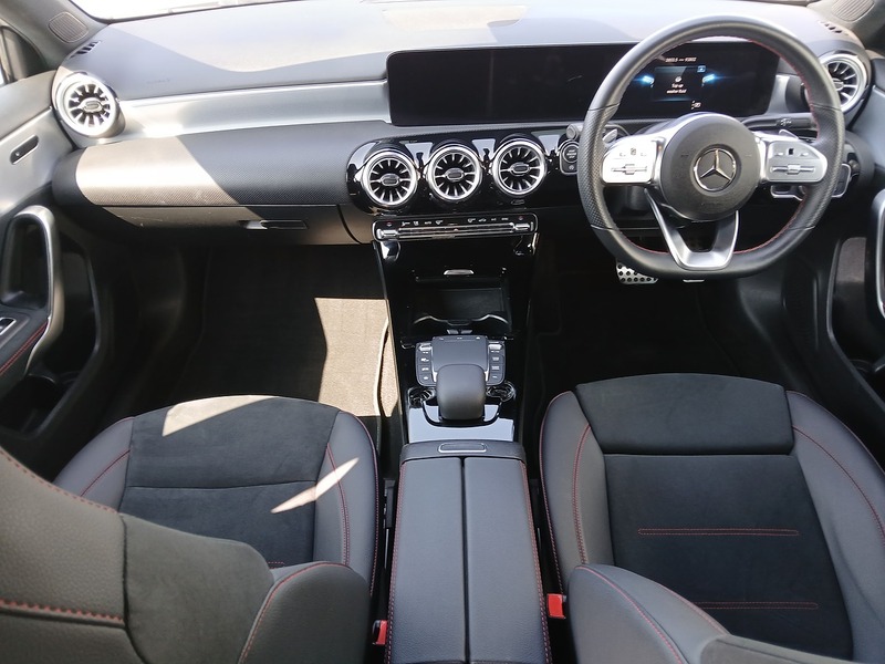 Mercedes-Benz A Class A180 AMG Line - U3712