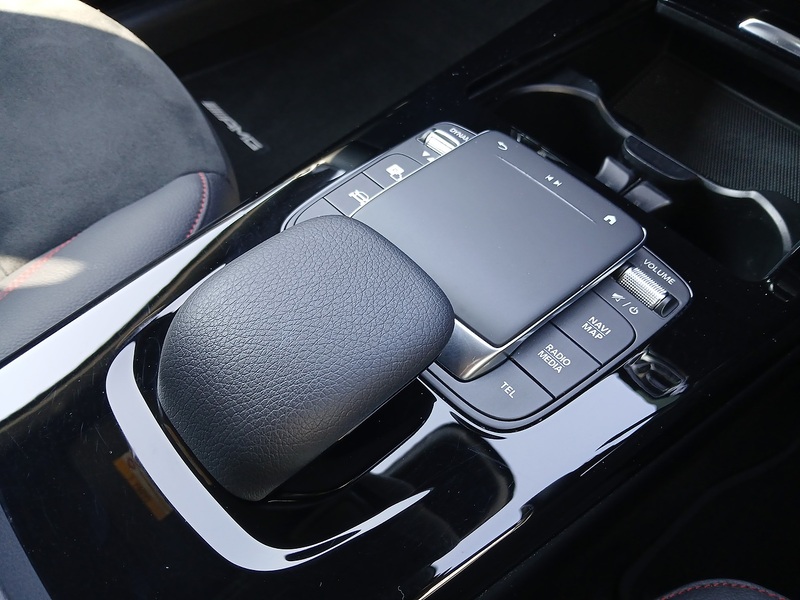 Mercedes-Benz A Class A180 AMG Line - U3712