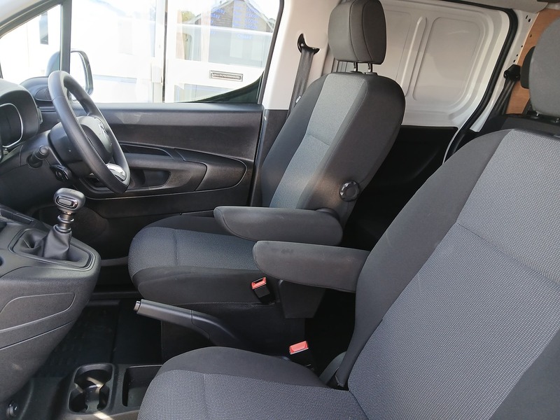 Citroen Berlingo BlueHDi 850 Enterprise XL Edition - U3724
