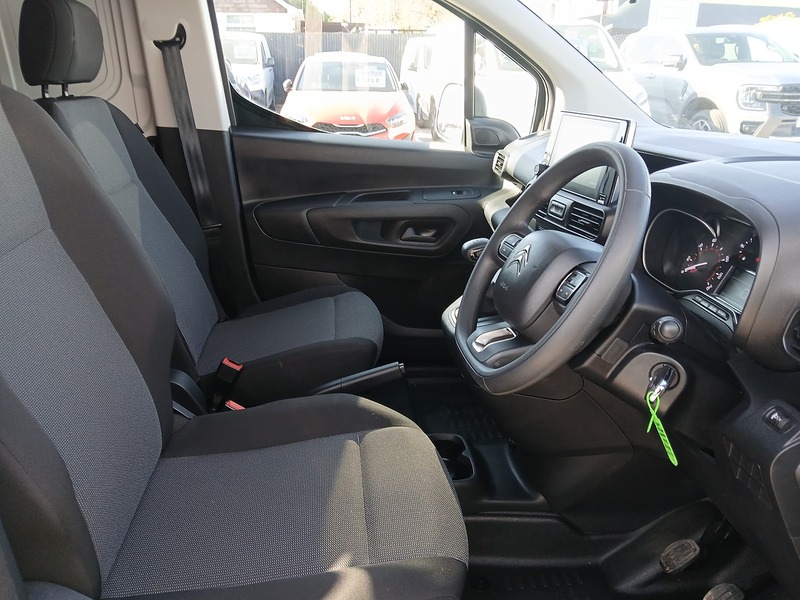 Citroen Berlingo BlueHDi 850 Enterprise XL Edition - U3724