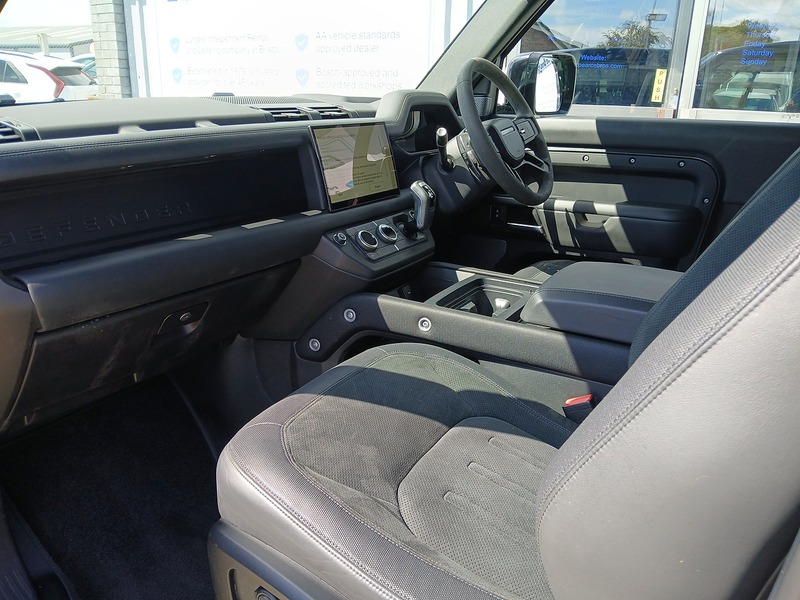 Land Rover Defender 90 P525 V8 Carpathian Edition - U3734