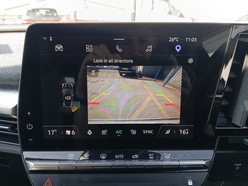 Renault Megane E-Tech techno+ - U3737