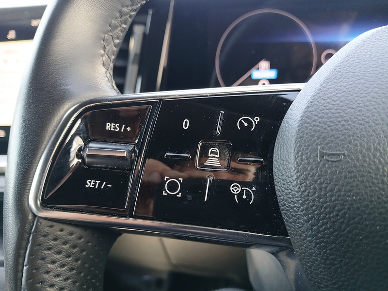 Renault Megane E-Tech techno+ - U3737