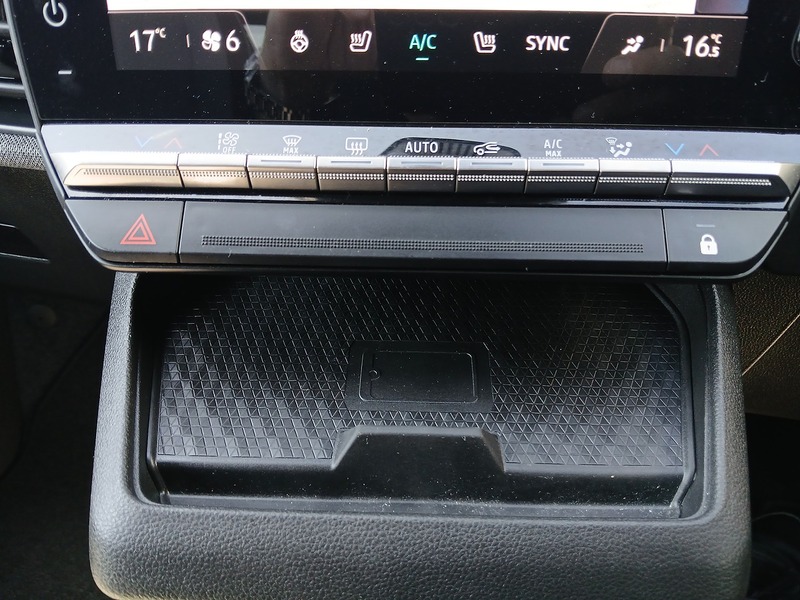 Renault Megane E-Tech techno+ - U3737