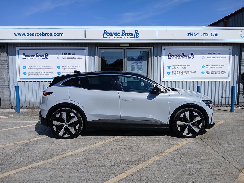 Renault Megane E-Tech techno+ - U3737