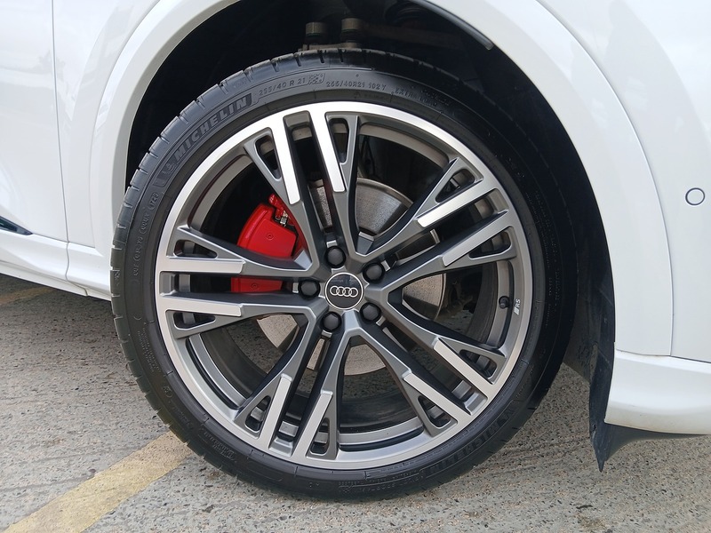 Audi Q5 TFSI Edition 1 - U3743