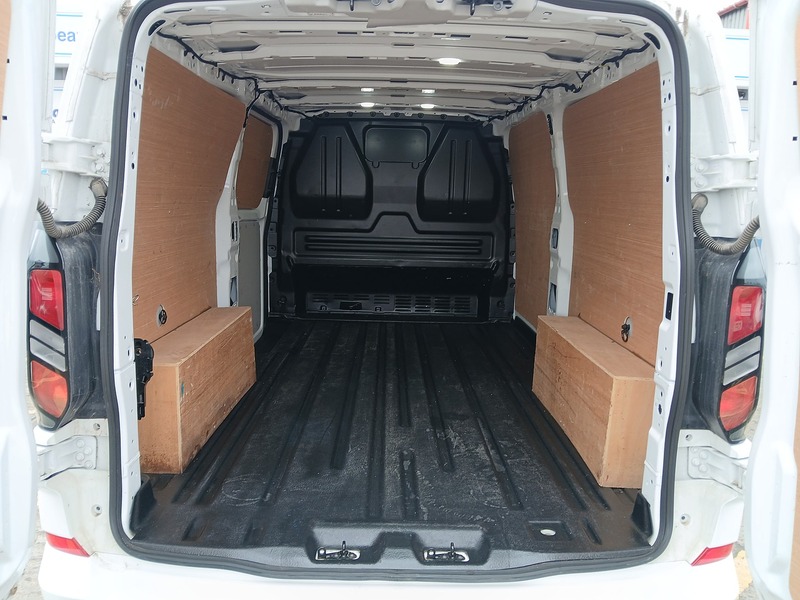Ford Transit Custom 300 EcoBlue Limited - U3751