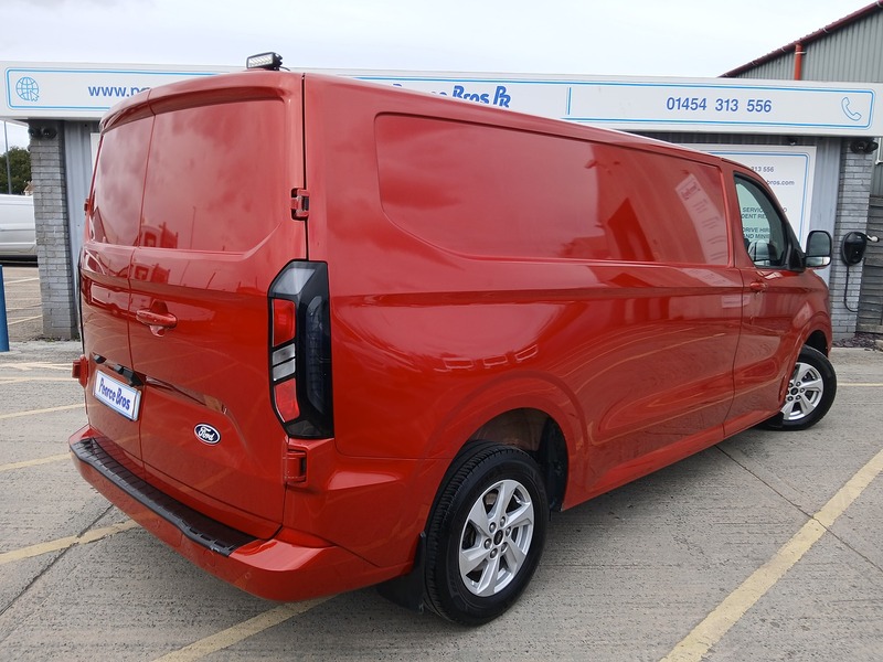 Ford Transit Custom 300 EcoBlue Limited - U3754