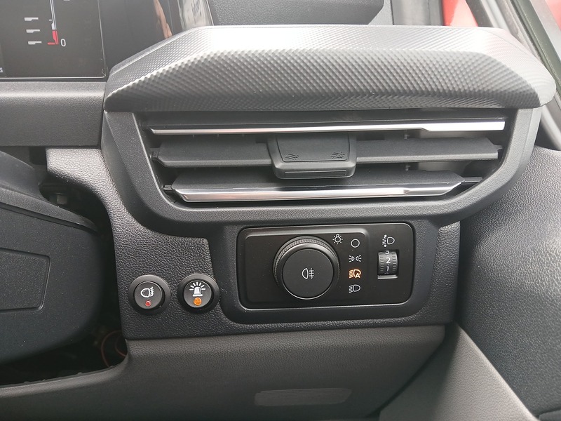Ford Transit Custom 300 EcoBlue Limited - U3754