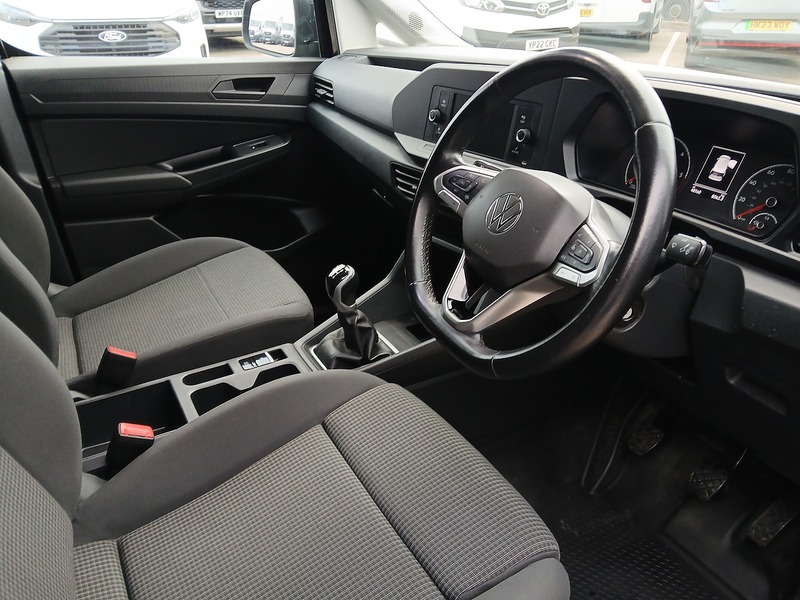 Volkswagen Caddy Maxi TDI C20 Commerce Plus - U3758