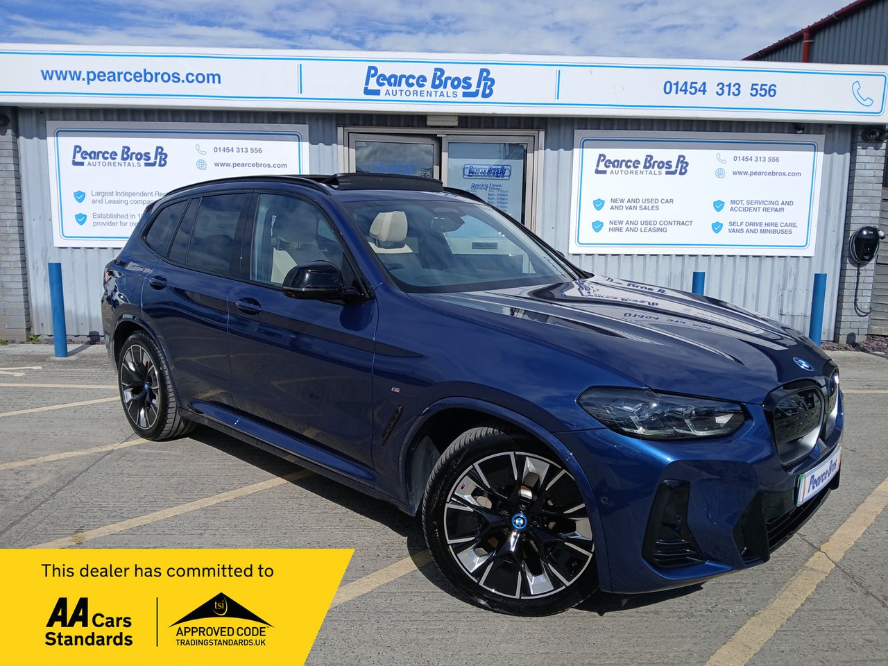 2023 BMW IX3