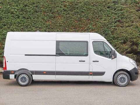 Renault Master LM35 BUSINESS ENERGY 110BHP (EU 6) 6 Speed L3 H2 LWB 9 SEAT CREW VAN / COMBI, Service History
 - U6762