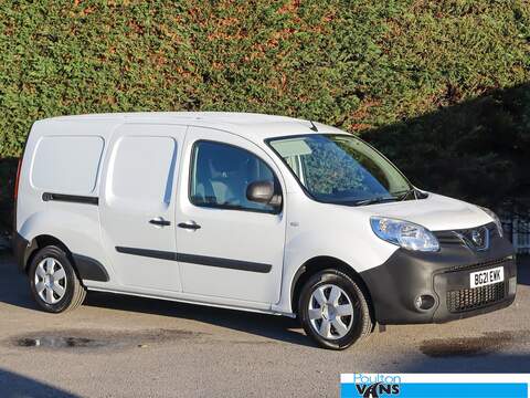 Nissan NV250 1000 Professional Premium + 100BHP L1 SWB STD VAN 3 Seats, B.Tooth, Air Con, Cruise, Rev Park