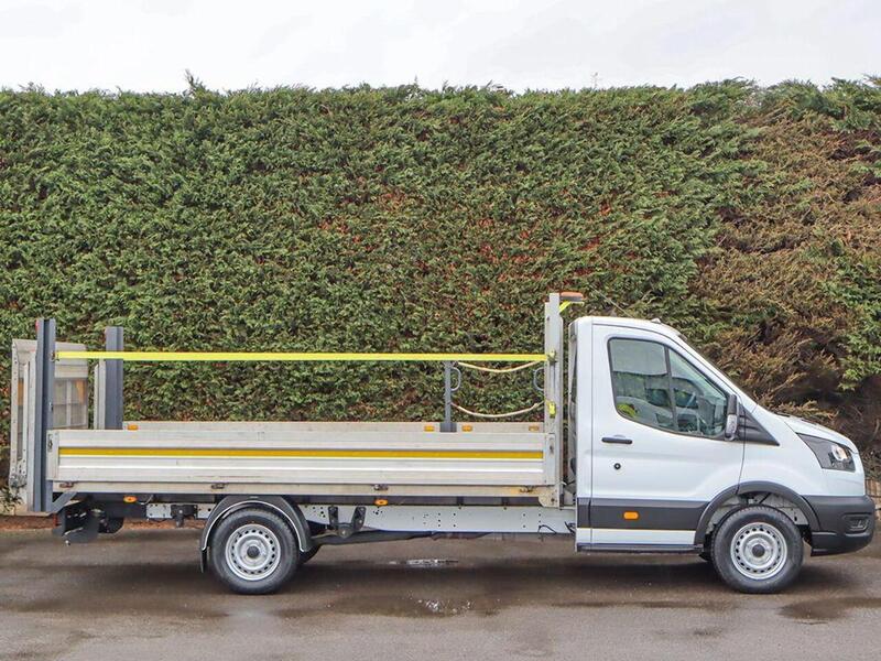 Ford Transit 350 RWD 2.0TDCi, 130ps, L4 Dropside, 4.1m Body, Reverse Camera, DAB, Bluetooth, Tow bar Ball Pin - U6866