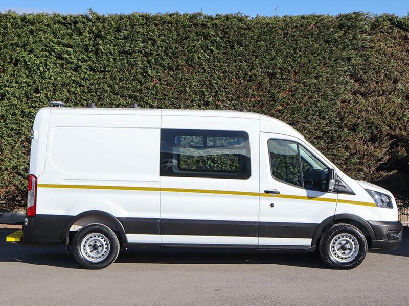 Ford Transit 350 Leader 2.0TDCi, 130PS, L3H2 LWB 7 Seat Welfare Van, Air Con, Microwave, Sink, Table, Toilet - U6907