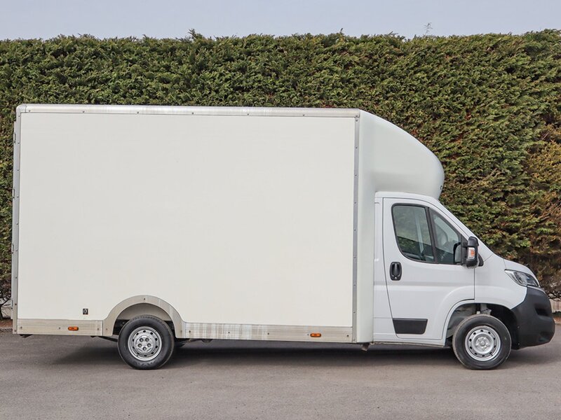 Citroen Relay 2.2hdi, 140bhp, Low Loader, Air Con, Load Lock, Barn Doors, Touch Screen Media, Bluetooth, DAB Radio - U6940