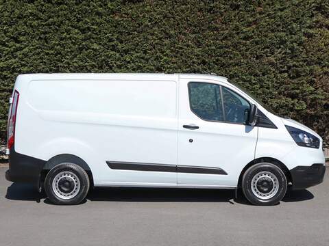 Ford Transit Custom 2.0 300 EcoBlue Leader Panel Van 5dr Diesel Manual L1 H1 Euro 6 (s/s) (105 ps) - U6945