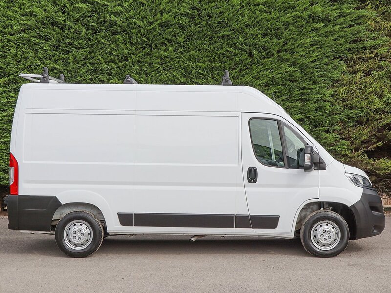 Vauxhall Movano 3500 PRIME 2.2BI TURBO 140BHP L2 H2 MWB HIGH ROOF PANEL VAN, SAT NAV, AIR CON, CRUISE, REV PARK - U7028