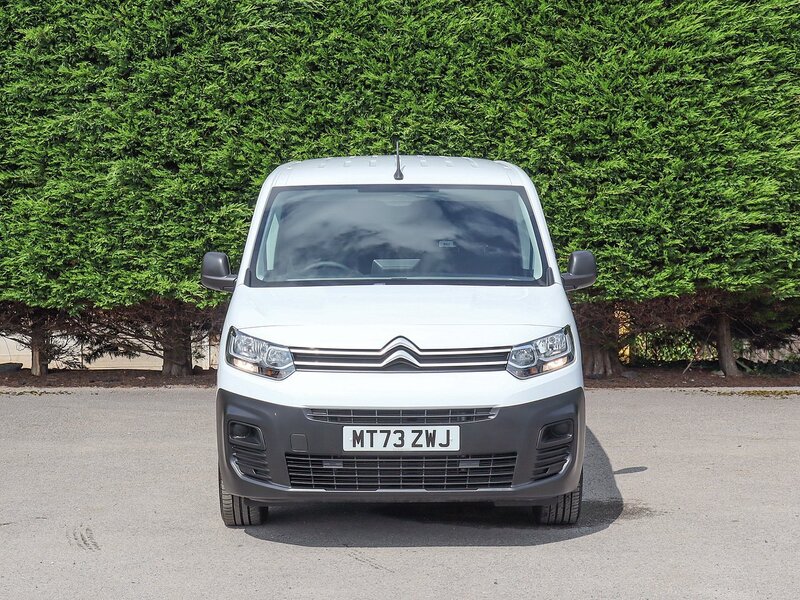 Citroen Berlingo 1000 Enterprise 100BHP 6 SPD M L1 SWB VAN, 3 Seats, Air Con, Cruise, Rev Park, Warranty Till 09/2026 - U7046