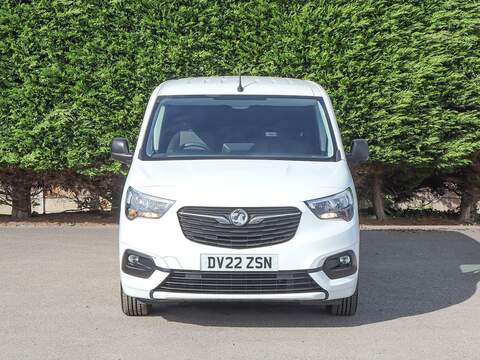 Vauxhall Combo Sportive 1.5TurboD, 100bhp, L2 LWB Van, Air Con, Cruise Control, Reverse Park, 6 Speed, 3 Seats - U7077