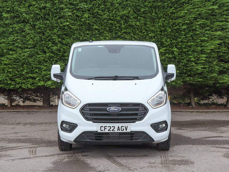Ford Transit Custom 320 Trend 2.0TDC, 130ps, L2 LWB 9 Seat Minibus, H.Screen, Air Con, Cruise, Automatic, Rev Park
 - U7086
