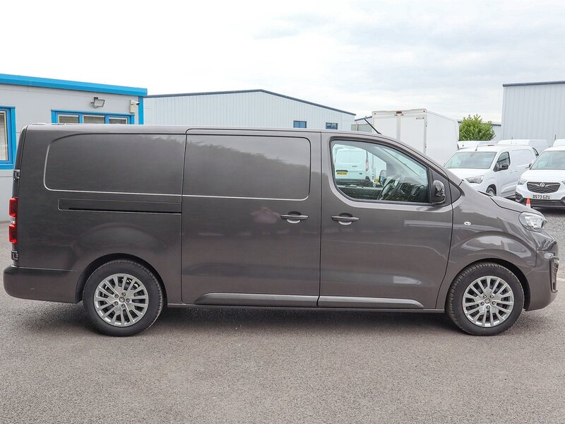 Peugeot e-Expert Asphalt Premium + 75KW AUTO L2 Long Panel Van, Hi Spec, Warranty Till 31/05/2026. - U7091