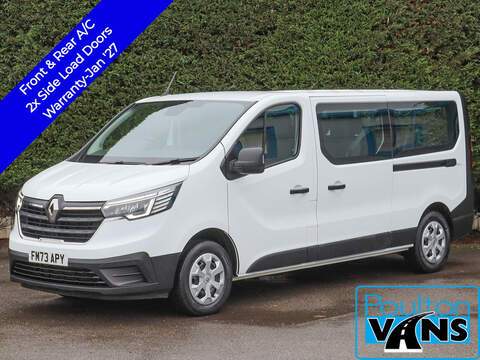 Renault Trafic 460 DRW Trend 170ps, 2.0TDCi, L4H3, 17 Seat Minibus, Air Con, Cruise Control, Heated Screen, Sat Nav Minibus Manual Diesel