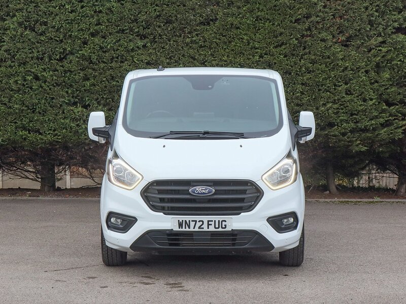 Ford Transit Custom 320 Trend Kombi 2.0TDC, 130ps, L2 LWB 9 Seat Minibus, H.Screen, Air Con, Cruise, F + R Park Sensors. - U7139