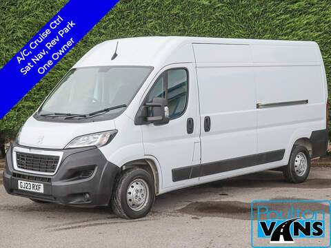 Peugeot Boxer Professional 75KWH 134BHP ELECTRIC AUTO STD PANEL VAN