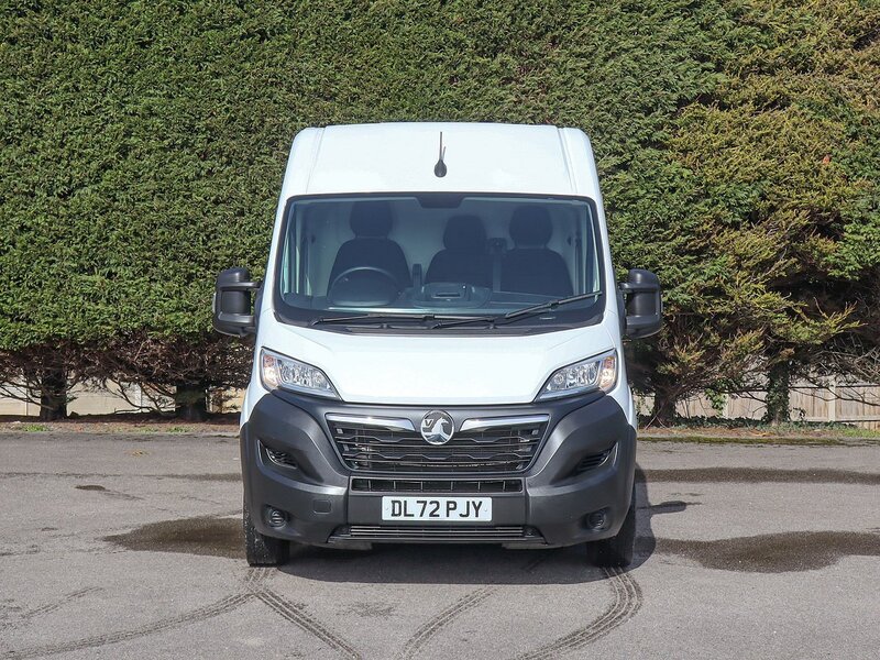 Vauxhall Movano 3500 BiTurbo Dynamic 2.2 Turbo D 140BHP L2 H2 MWB PANEL VAN, Sat Nav, Air Con, Cruise Control. - U7174