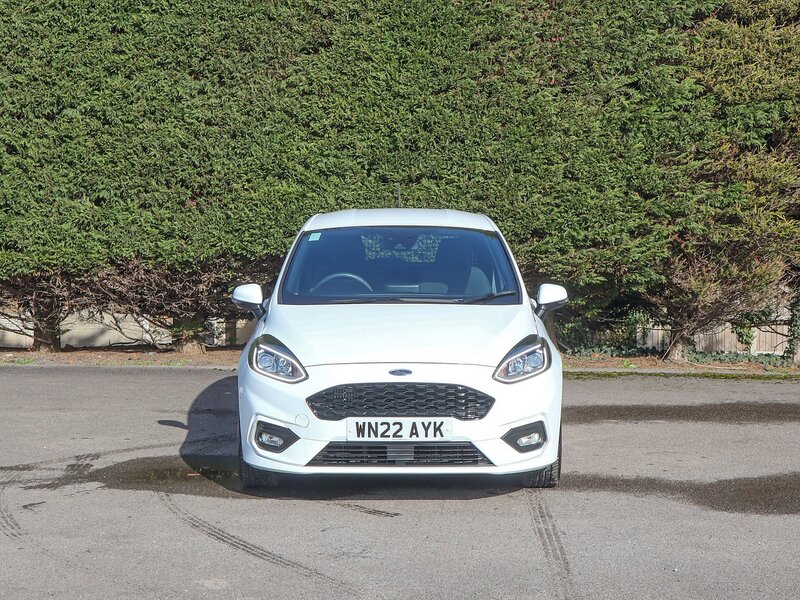 Ford Fiesta Van 1.0T EcoBoost MHEV Sport Van, B.Tooth, App Connect, Air Con, Cruise, Bodykit, 17" Alloys. - U7178