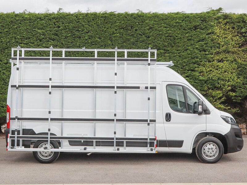Peugeot Boxer 335 Professional Premium + 2.2HDI 140BHP L3 H2 LWB Glass Rack / Frail / Glazing Van. - U7235