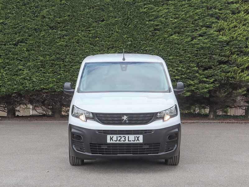 Peugeot Partner 850 Profesional Premium+ 100BHP LONG L2 5 Seat Crew Van, Air Con, Cruise, Twin SLD - U7246
