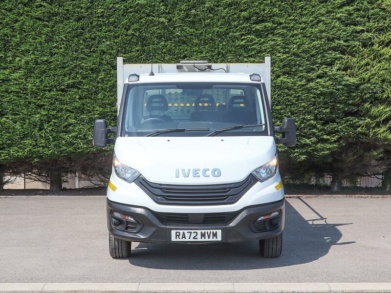 Iveco Daily 35S14 2.3HPI 136BHP BUSINESS 14'1"/4.3M XLWB DROPSIDE PICK UP, Bluetooth, Reversing Camera, - U7272