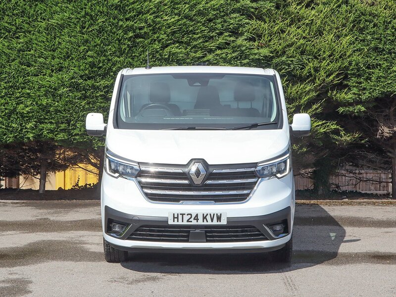 Renault Trafic LL30 Extra, 2.0DCI 130BHP, L2 LWB PANEL VAN, SAT NAV, AIR CON, CRUISE, REV PARK. - U7275