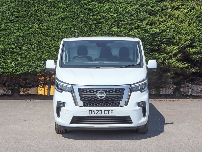 Nissan Primastar 30 TEKNA 2.0DCI 130BHP L2 H1 LWB PANEL VAN, SAT NAV, REV CAM, AIR CON, CRUISE, Alloys. - U7276