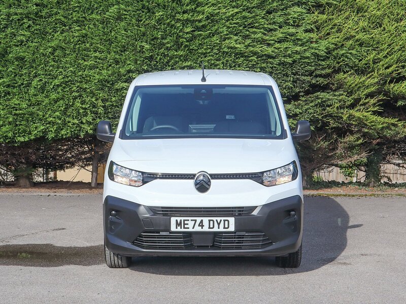 Citroen Berlingo 1000 Enterprise Plus 1.5HDI 100BHP  M SWB VAN, 3 Seats, Air Con, Cruise, Reverse Park Sensors. - U7311